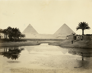 Distant view of pyramids. Photograph W. Hammerschmidt