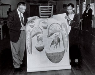 Martín Ramírez (at right), 1954